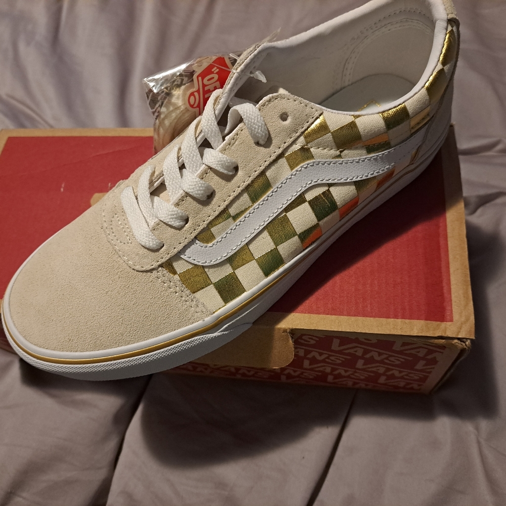 Never worn Vans!